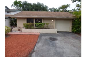 3951 SW 82nd Terrace, Davie, FL 33328, Sold 07/17/19