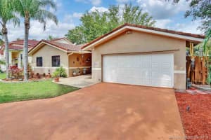 10655 SW 158th Pl, Miami, FL 33196, Sold 06/14/19