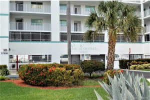 Le Laurier, 17800 N Bay Rd, Sunny Isles Beach, FL 33160, Sold 07/15/20