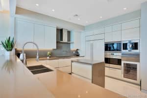 17475 Collins Ave, Sunny Isles Beach, FL 33160, Sold 06/29/21