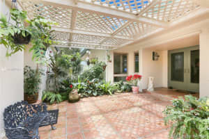 11812 SE Village Dr, Jupiter, FL 33469, Sold 04/06/20