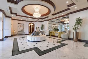 19925 NE 39th Pl, Miami, FL 33180, Sold 02/20/20