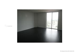 900 SW 8th St #500, Miami, FL 33130, Sold 05/30/19