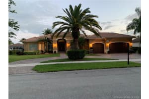 13310 SW 43rd St, Davie, FL 33330, Sold 08/28/19