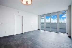 520 West Ave, Miami Beach, FL 33139, Sold 08/23/19
