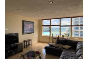 3505 S Ocean Dr, Hollywood, FL 33019, Sold 09/20/19