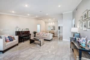 18722 NW 89th Ave, Hialeah, FL 33018, Sold 06/28/19