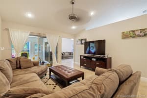 7130 NW 44th Ln, Coconut Creek, FL 33073, Sold 08/26/19