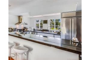 100 Jefferson Ave, Miami Beach, FL 33139, Sold 06/03/19