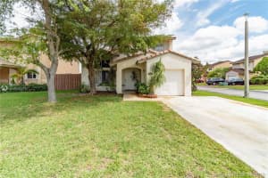 15613 SW 102nd Ln, Miami, FL 33196, Sold 08/05/19