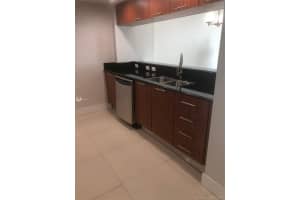 1800 N Bayshore Dr, Miami, FL 33132, Sold 05/29/19