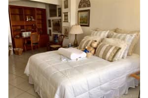 100 Golden Isles Dr, Hallandale Beach, FL 33009, Sold 08/16/19