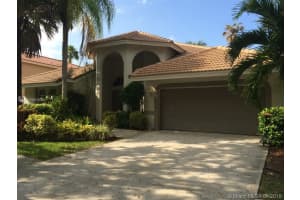 901 Lakewood Ct, Weston, FL 33326, Sold 08/21/19