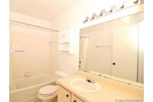 2900 S University Dr, Davie, FL 33328, Sold 09/13/19
