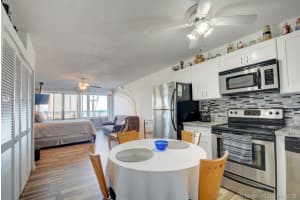 201 Van Buren St, Hollywood, FL 33019, Sold 08/12/19