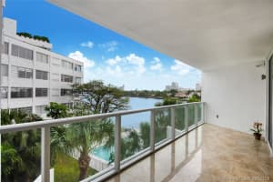 9821 E Bay Harbor Dr, Bay Harbor Islands, FL 33154, Sold 08/14/19