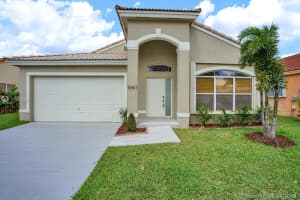 10467 SW 16th St, Pembroke Pines, FL 33025, Sold 06/14/19