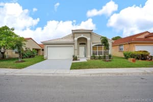 10467 SW 16th St, Pembroke Pines, FL 33025, Sold 06/14/19