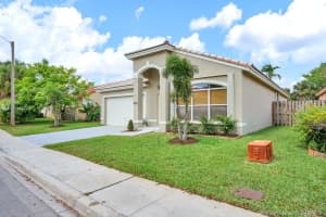 10467 SW 16th St, Pembroke Pines, FL 33025, Sold 06/14/19