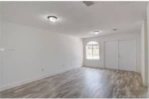 18862 NW 86th Ct, Hialeah, FL 33015, Sold 07/09/19