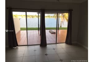 19245 NW 64th Ct, Hialeah, FL 33015, Sold 06/10/19