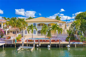 1712 SE 13th St, Fort Lauderdale, FL 33316, Sold 10/09/19