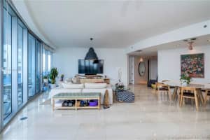 5959 Collins Ave, Miami, FL 33140, Sold 02/19/21