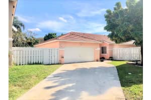 9810 SW 2nd St, Pembroke Pines, FL 33025, Sold 02/21/20