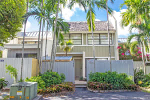7022 SW 53rd Ln, Miami, FL 33155, Sold 10/04/19