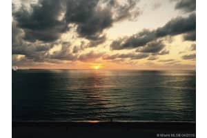 6423 Collins Ave, Miami Beach, FL 33141, Sold 04/03/20