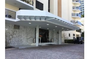 6423 Collins Ave, Miami Beach, FL 33141, Sold 04/03/20