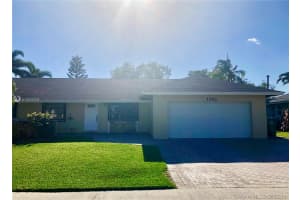 1201 SW 128th Dr, Davie, FL 33325, Sold 06/19/19