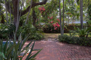 19920 NE 23rd Ave, Miami, FL 33180, Sold 10/10/19