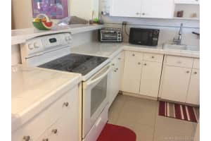 7850 Byron Ave, Miami Beach, FL 33141, Sold 06/05/20