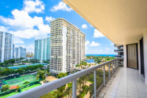 20185 E Country Club Dr, Aventura, FL 33180, Sold 03/29/21