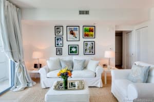 110 Washington Ave, Miami Beach, FL 33139, Sold 01/29/21
