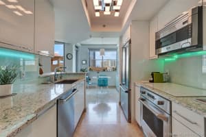 110 Washington Ave, Miami Beach, FL 33139, Sold 09/19/19