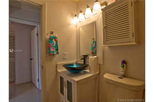 11678 NW 1st Ln, Miami, FL 33172, Sold 08/02/19