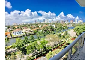 3600 Yacht Club Dr, Aventura, FL 33180, Sold 07/29/19