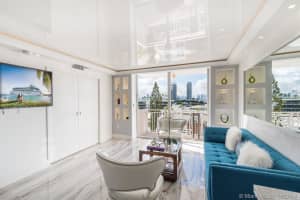 345 Ocean Dr, Miami Beach, FL 33139, Sold 09/10/19