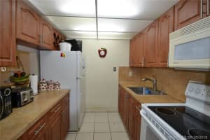 14201 N Kendall Dr #305d, Miami, FL 33186, Sold 07/15/19