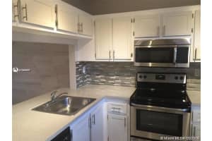 10545 NW 10th St, Pembroke Pines, FL 33026, Sold 06/19/19