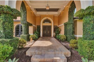 12201 SW 2nd St, Plantation, FL 33325, Sold 09/19/19