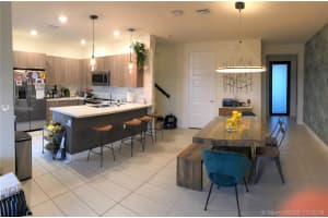 8044 NW 105th Ct, Doral, FL 33178, Sold 05/29/20