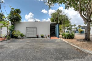 6390 Milk Wagon Ln, Hialeah, FL 33014, Sold 07/08/19