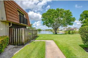 4807 NW 95th Ave, Sunrise, FL 33351, Sold 09/25/19