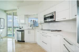 16400 Collins Ave, Sunny Isles Beach, FL 33160, Sold 08/28/19