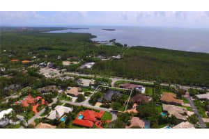 16901 SW 73rd Ct, Palmetto Bay, FL 33157, Sold 12/13/19