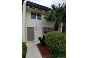 9050 NW 28th St, Coral Springs, FL 33065, Sold 09/12/19