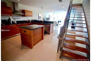 2950 NE 188th St, Miami, FL 33180, Sold 09/18/19